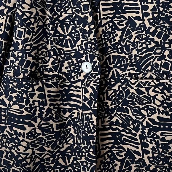 Vintage Saks Fifth Avenue Petites Real Clothes Silk Blazer Navy Tan Abst… - Picture 3 of 8